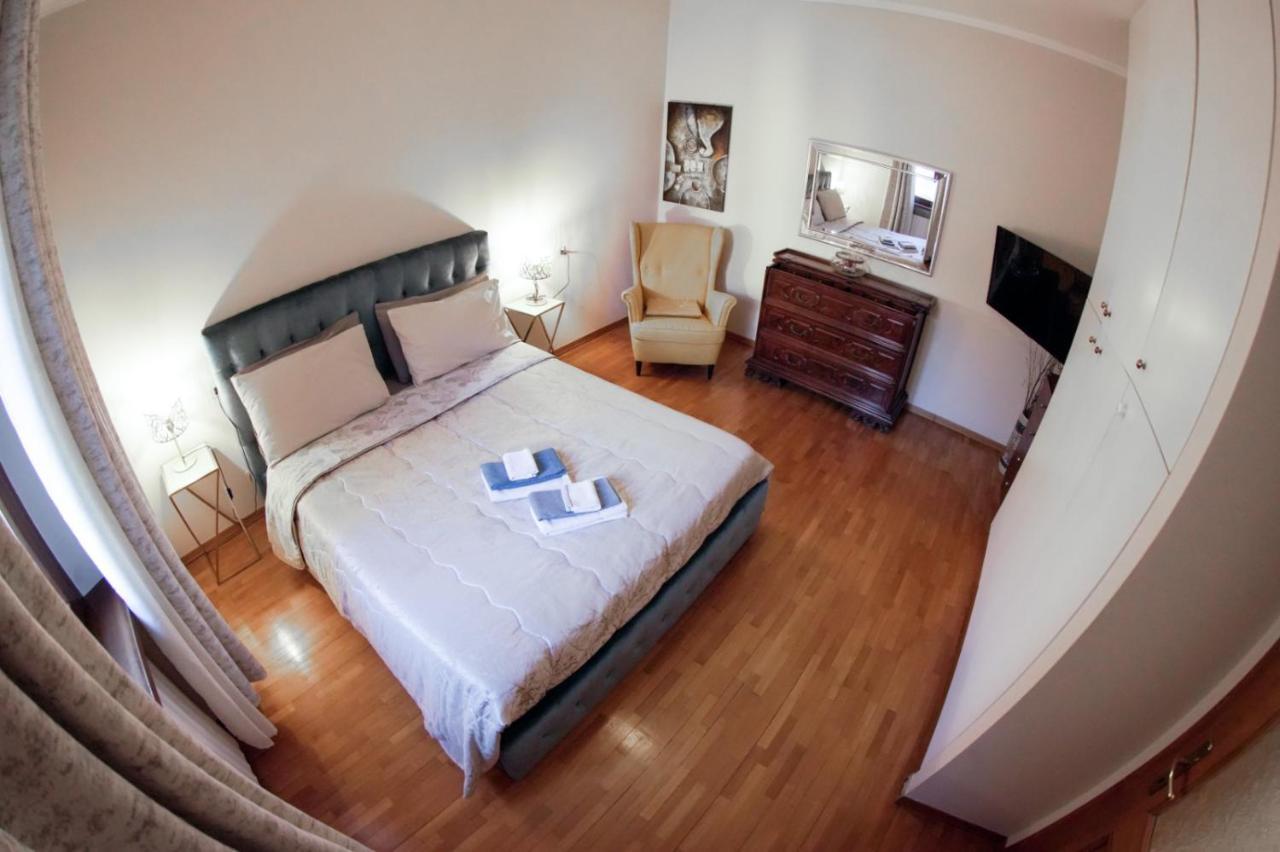 Ferienwohnung La Casa Di Madeleine Mailand Exterior foto